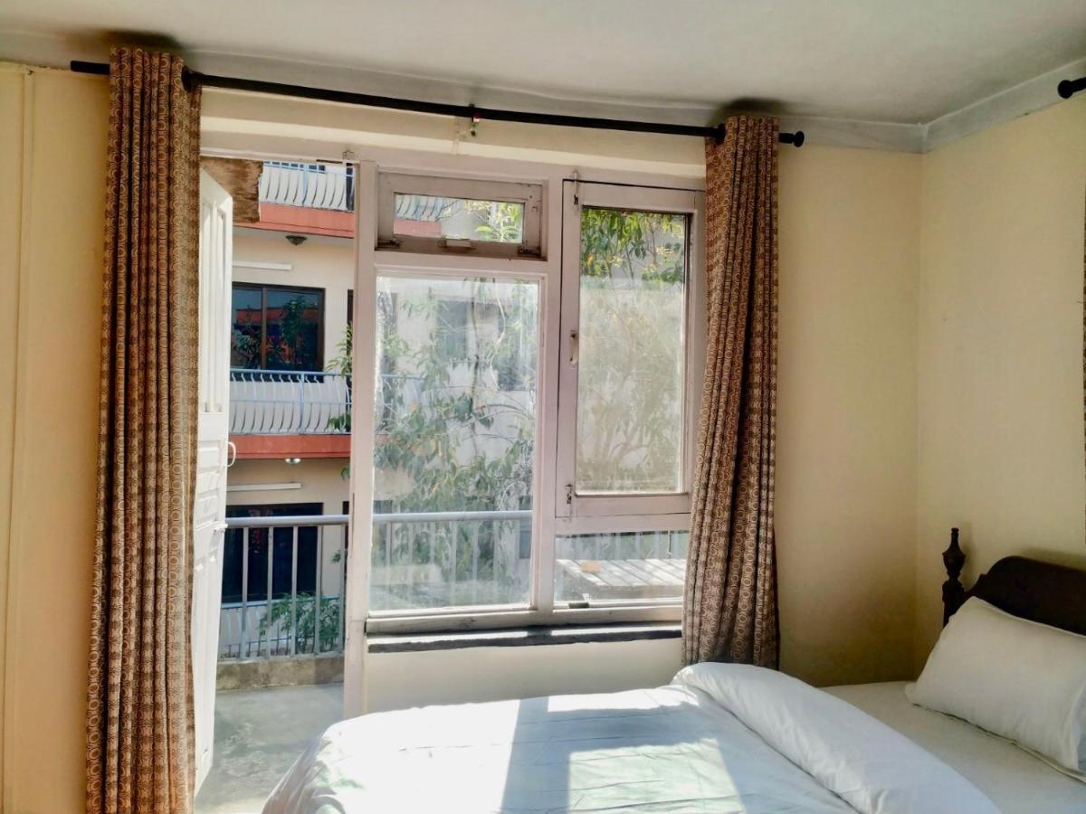 Beehive Hostel Kathmandu Exterior photo