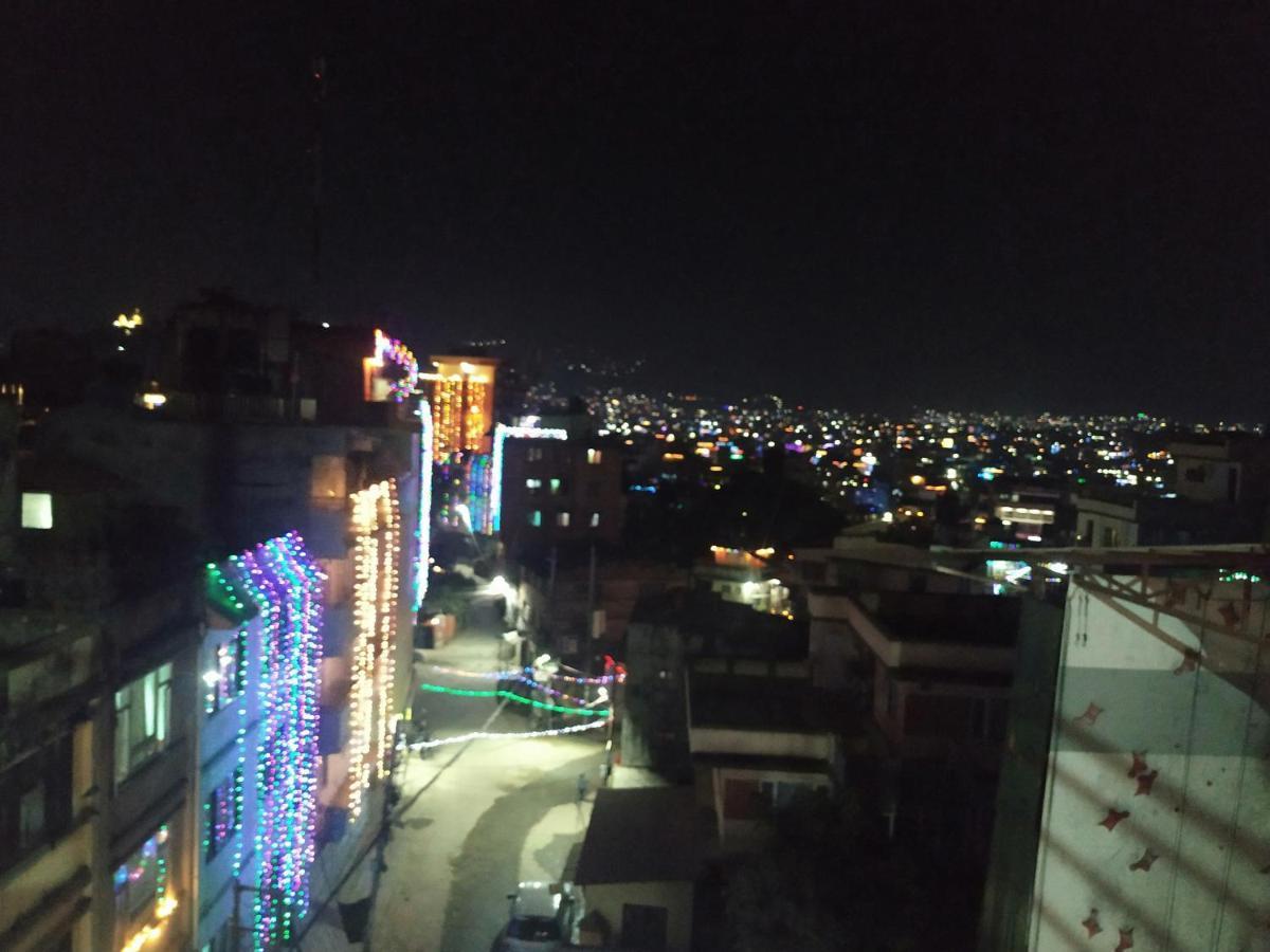 Beehive Hostel Kathmandu Exterior photo